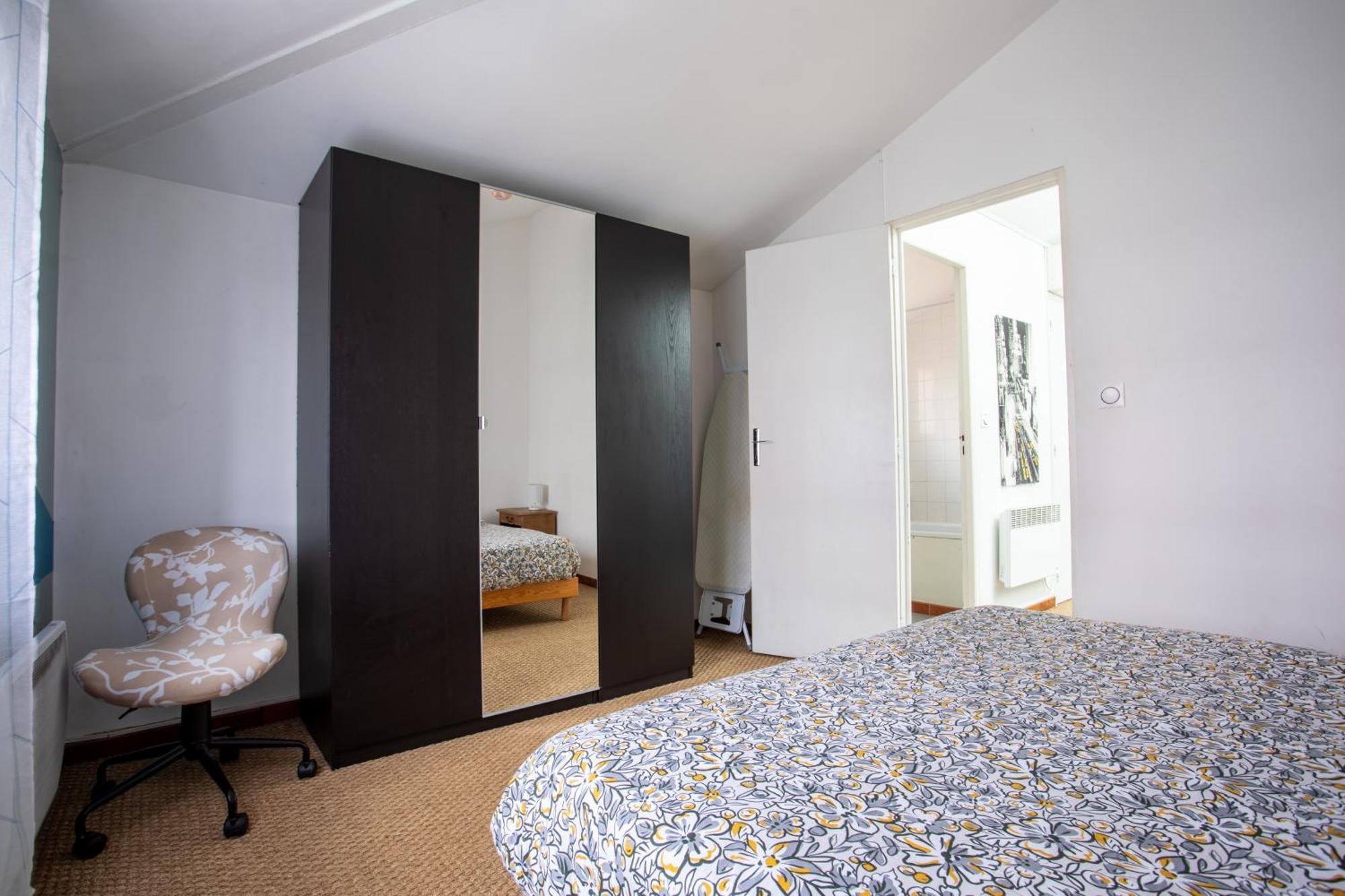 T2 Toulouse 40M2, Lit Queen Size, Climatisation, Quartier Sympa, Terrasse Bagian luar foto